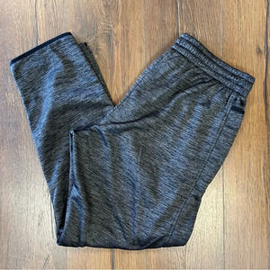 Men’s under armor loose fit cold gear sweatpants SZ LG